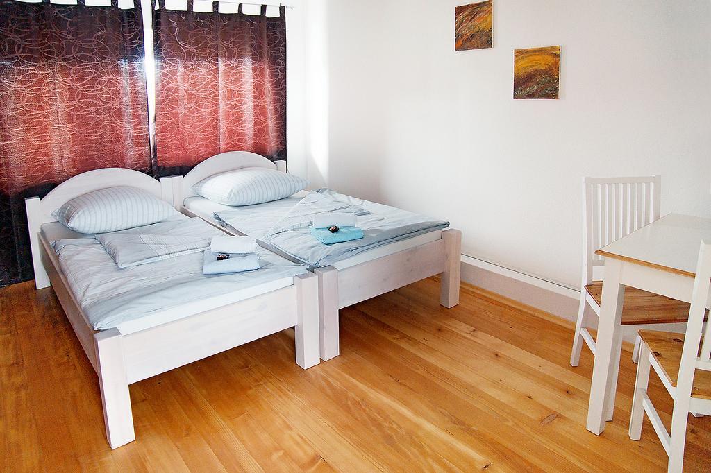 Hostel Villa Viva Bregenz Ngoại thất bức ảnh