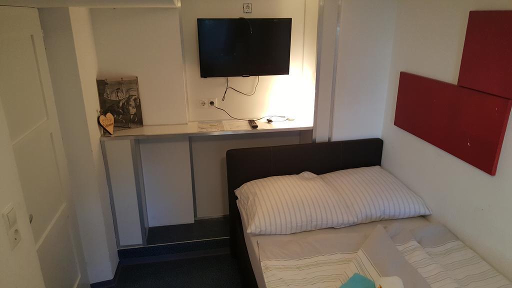 Hostel Villa Viva Bregenz Ngoại thất bức ảnh